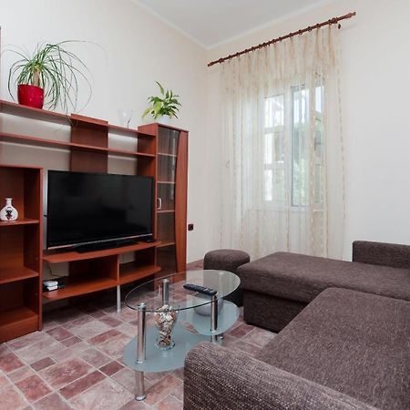 Apartment Aleksandra 里耶卡 外观 照片