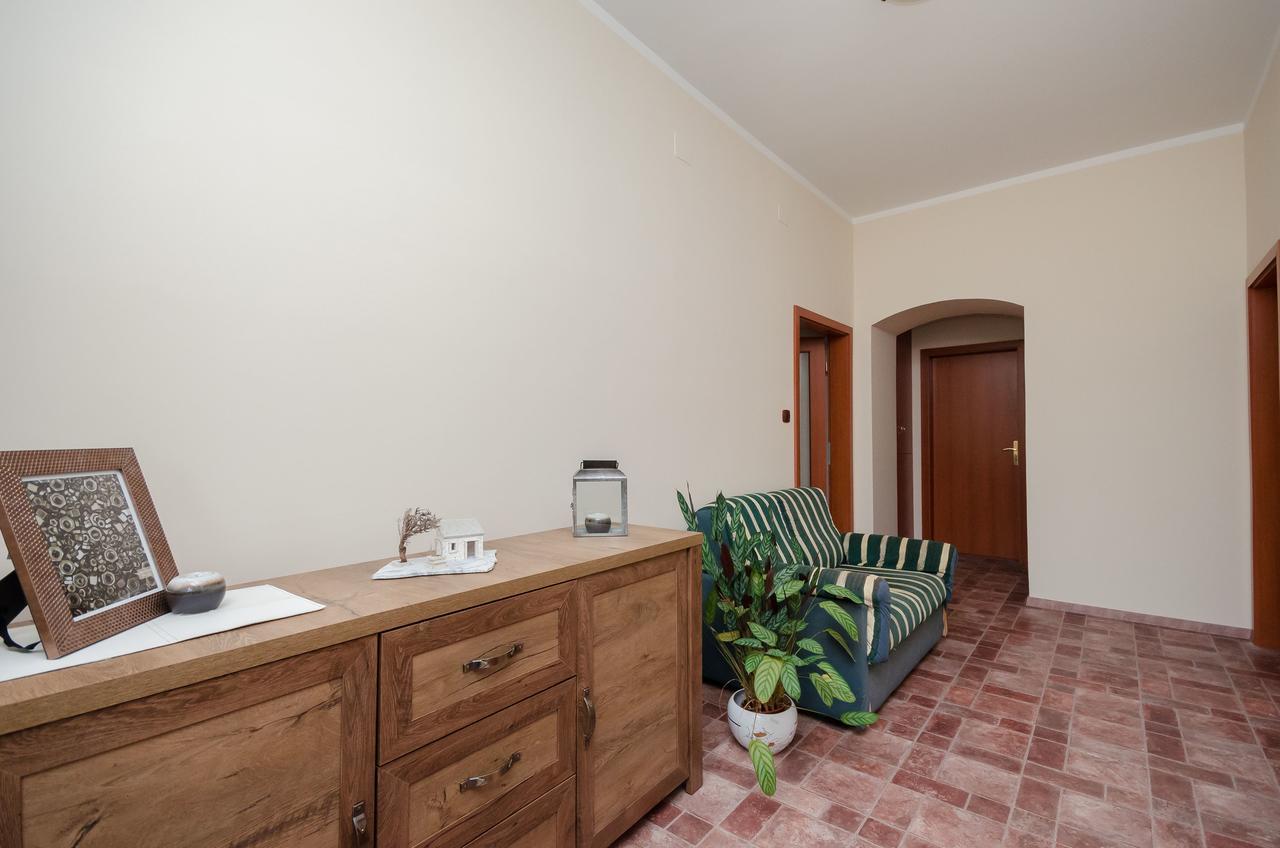 Apartment Aleksandra 里耶卡 外观 照片
